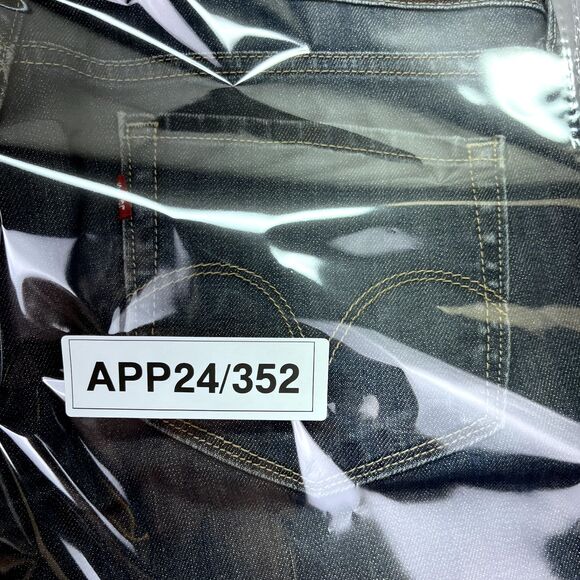 Levi's Jeans Size 32x26 Vintage Skinny 582 Blue Dark Wash Mid Rise Ankle Zip - Picture 16 of 16